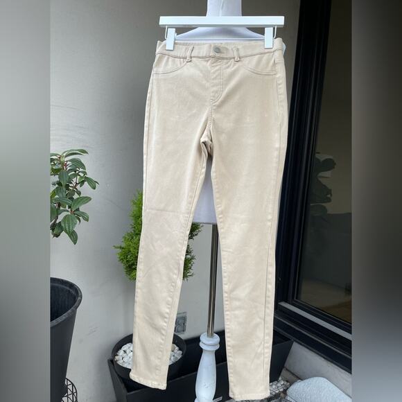 ☘️ Uniqlo Heattech Stretchy Leggings/ Jeggings in Cream/ Beige/ Eggshell C… - Picture 1 of 12